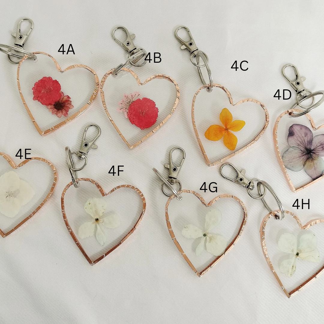 small floral keychains | heart