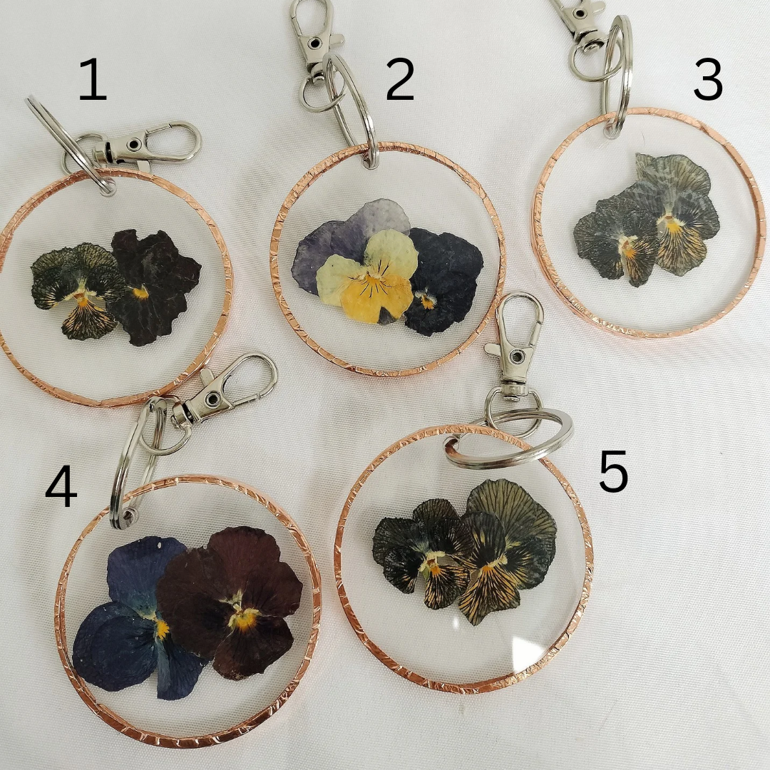 small floral keychains | circle