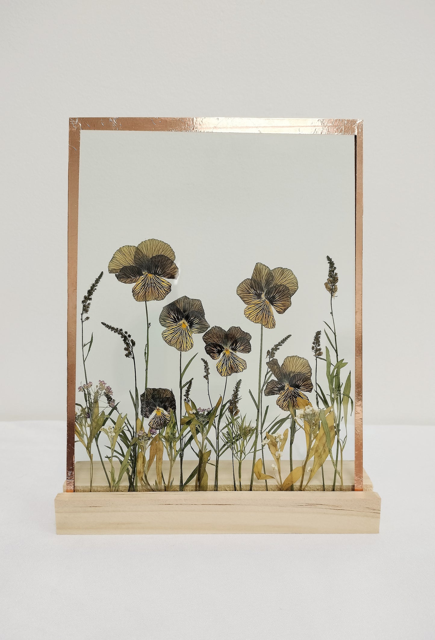 floral frame | milana