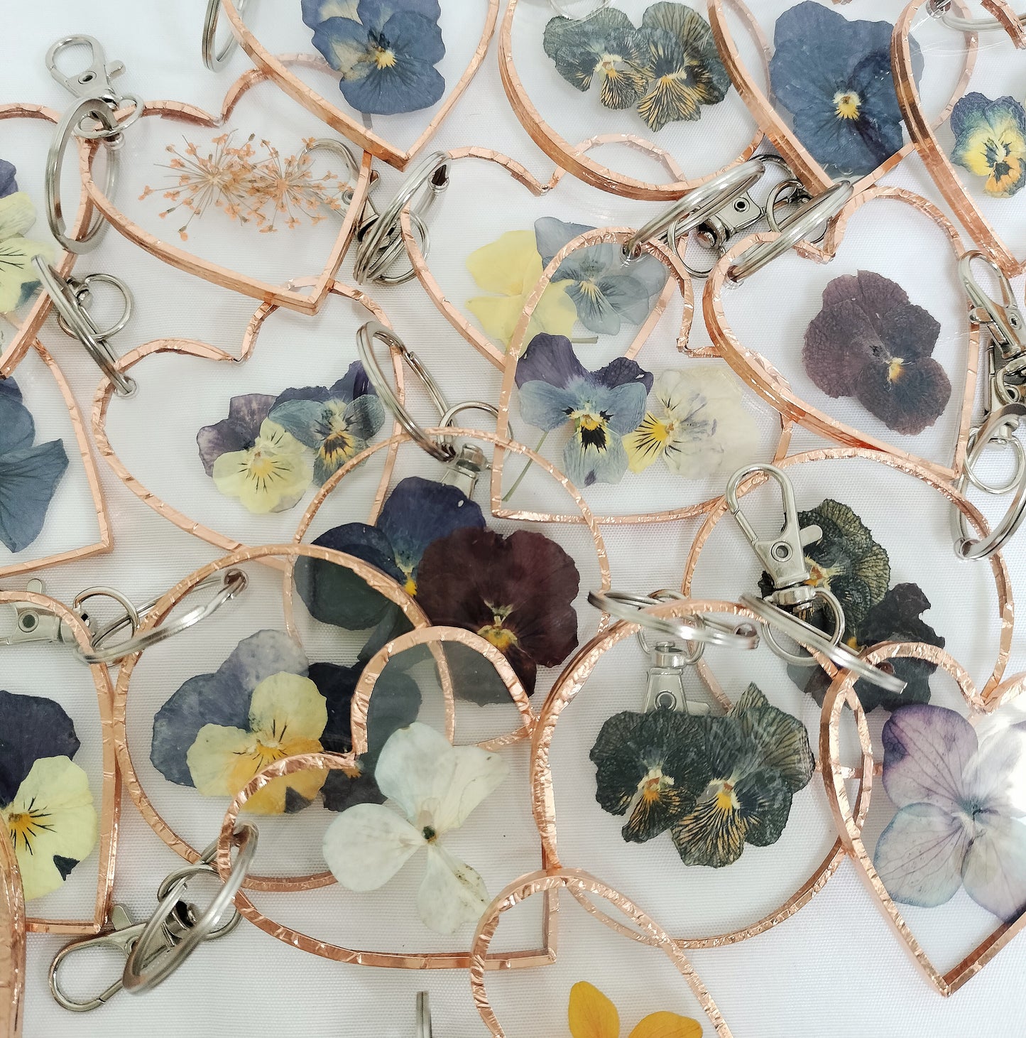 small floral keychains | circle